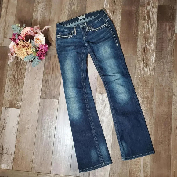 daytrip Leo Bootcut Dark Wash Faded Low Rise Studded Women's Jeans Size 25L - Picture 14 of 14